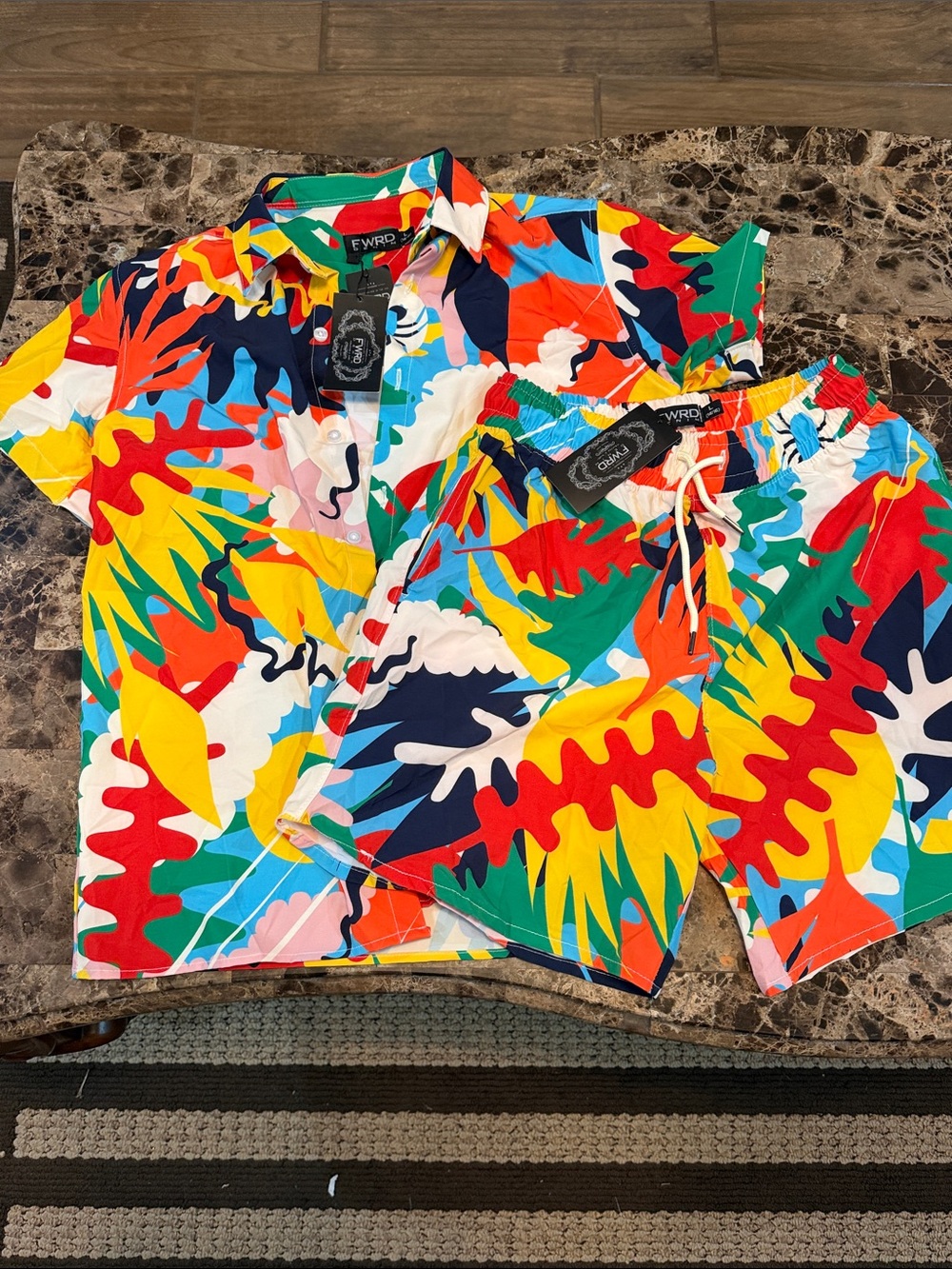 Bright Tropical Print Shirt & Shorts Set - Multicolor